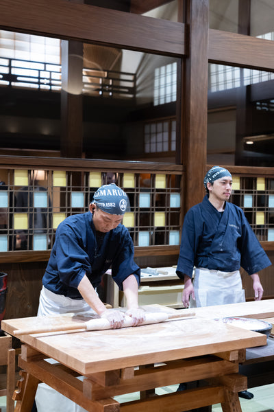 【冷蔵品】生うどん4人前＆特製つゆ2種セット(醤油・ごま)