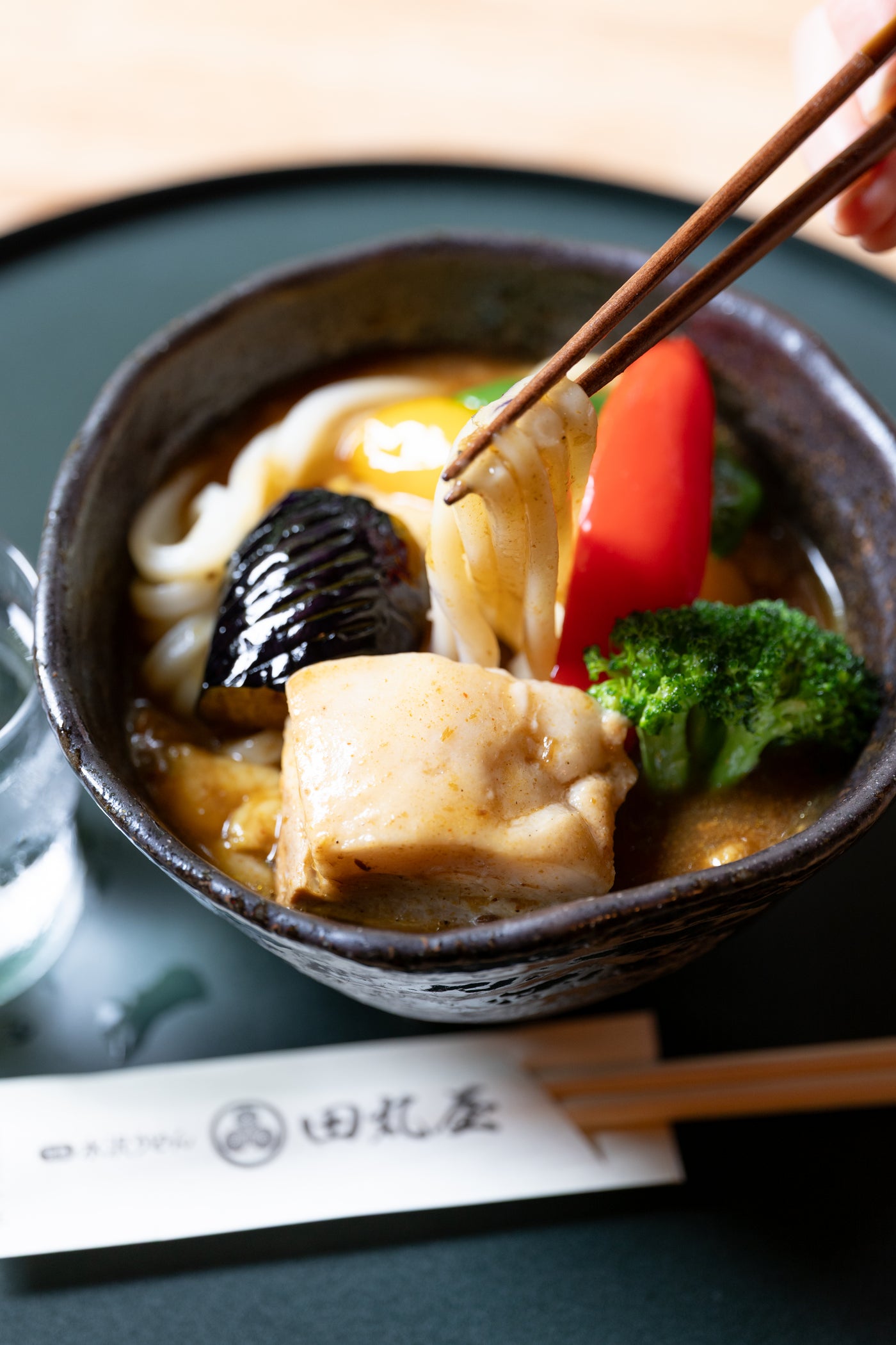 【冷凍品】和豚もち豚のカレーうどん